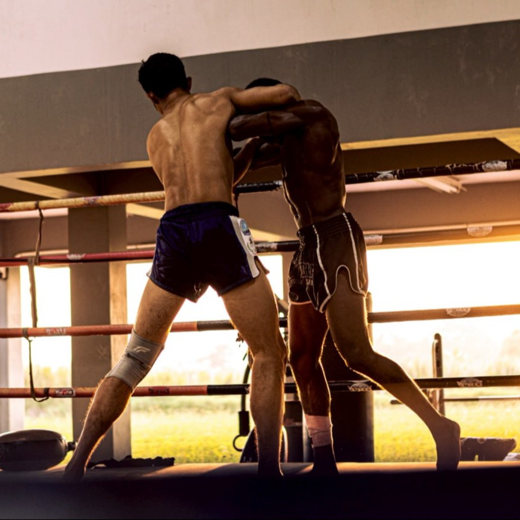 Muay Thai Training: The Art of Fighting and Self-Improvement