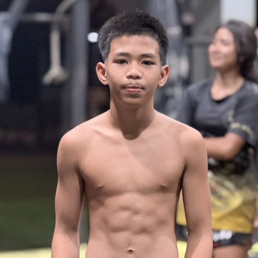 เพชรแสงดาว ส.โชคมีขัย
